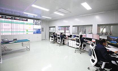 央媒持續(xù)關(guān)注 虹潤(rùn)再增信心--新華社客戶端專題報(bào)道巜福建順昌虹潤(rùn)儀表的國(guó)產(chǎn)化之路》，生動(dòng)描述虹潤(rùn)公司近年走過(guò)的成功之路