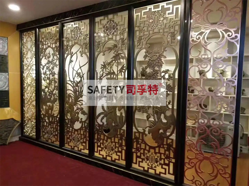 金屬屏風(fēng)有哪些種類？什么材質(zhì)的金屬屏風(fēng)好？[司孚特金屬屏風(fēng)](圖4)